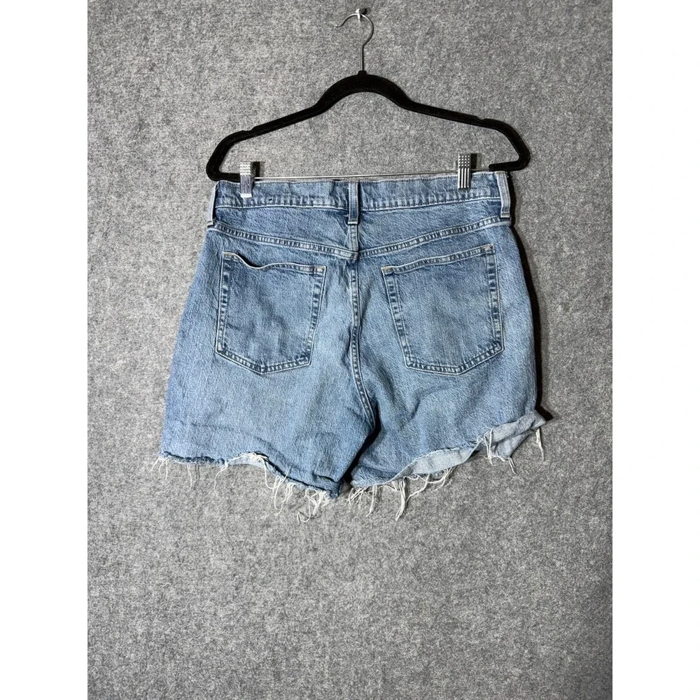 Gap High Rise Cheeky Midi Denim‎ Shorts Blue Distressed Raw Hem Size 14/32